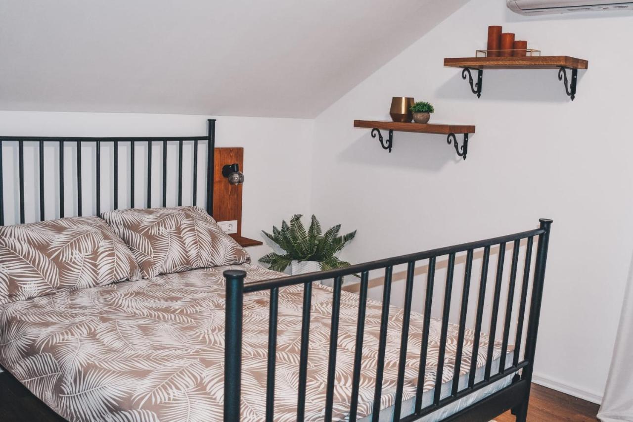 Villa-Apartments Bognar Velika ภายนอก รูปภาพ